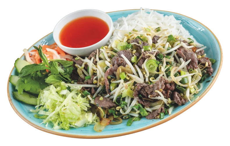 Bún Bò Nam Bộ – wokade risnudlar på Mama Viêt i Solna